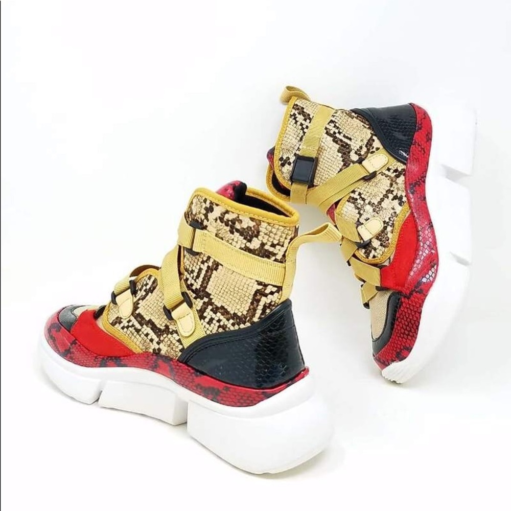 Women’s high top sneaker - Picture 5 of 11